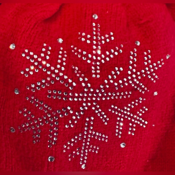 Crystal Snowflake Red Beanie w/Pom Pom Ears. Super cute! ❄️ One size. - Picture 4 of 4